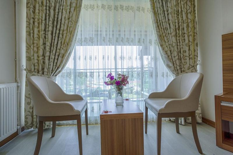 Ra Resort Otel คุชุกคูยู ภายนอก รูปภาพ