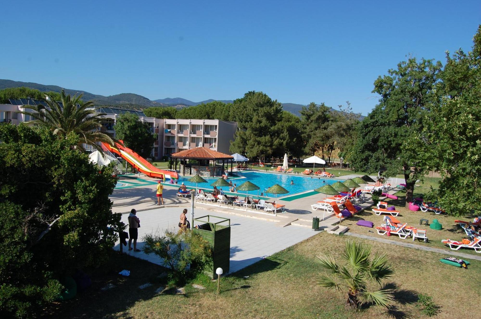 Ra Resort Otel คุชุกคูยู ภายนอก รูปภาพ