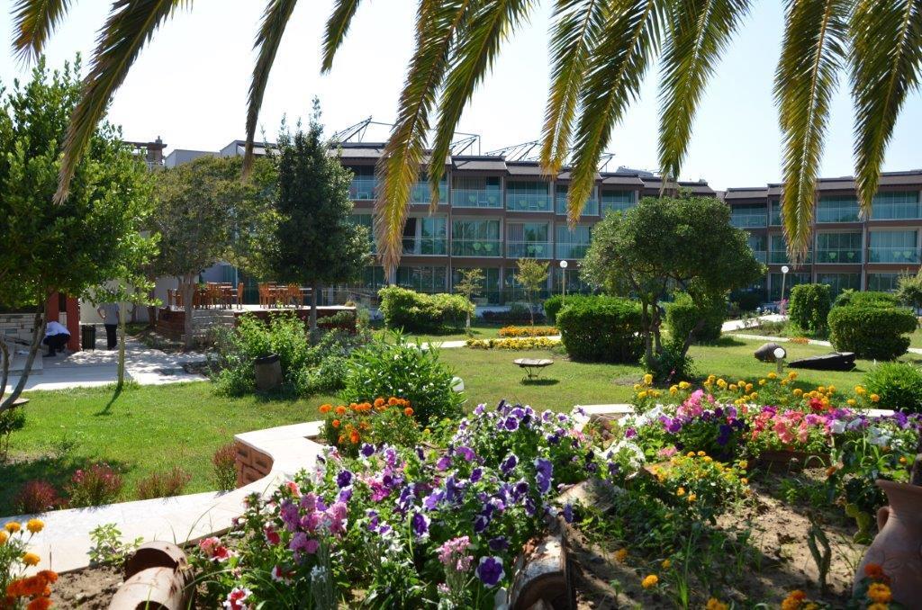 Ra Resort Otel คุชุกคูยู ภายนอก รูปภาพ