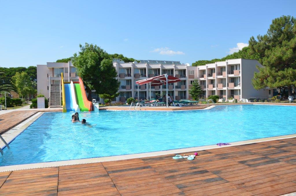 Ra Resort Otel คุชุกคูยู ภายนอก รูปภาพ