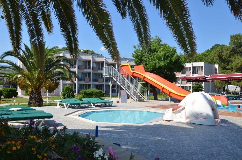 Ra Resort Otel คุชุกคูยู ภายนอก รูปภาพ