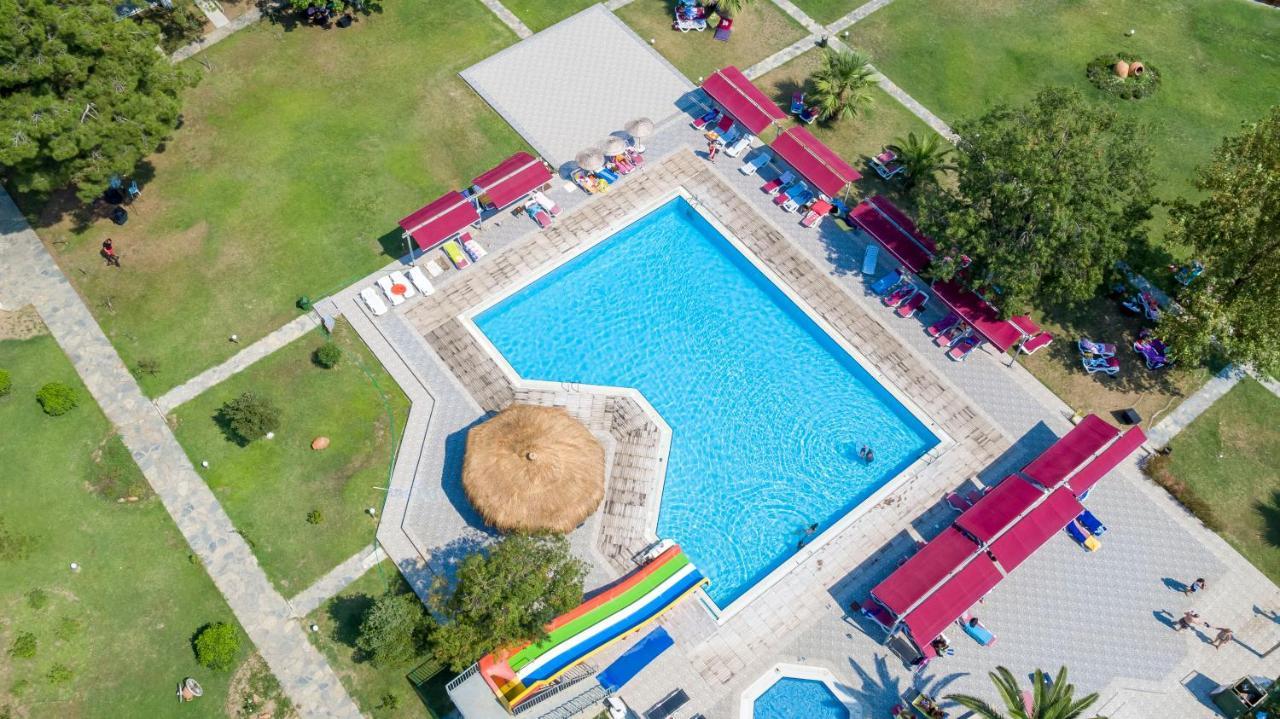 Ra Resort Otel คุชุกคูยู ภายนอก รูปภาพ
