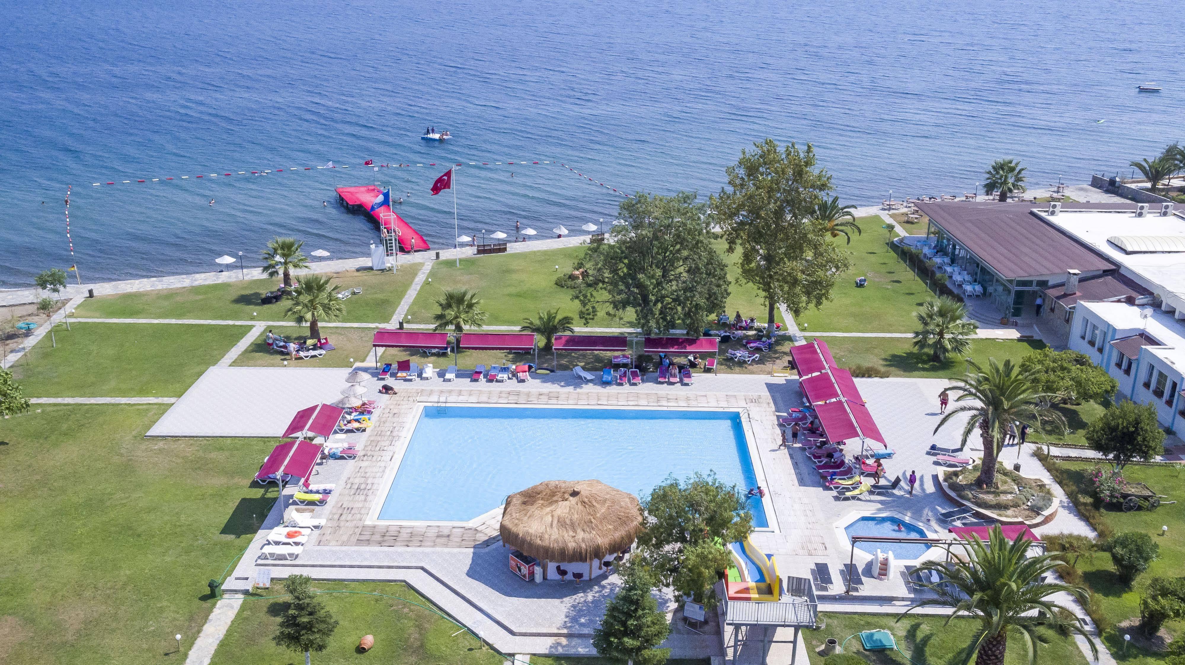 Ra Resort Otel คุชุกคูยู ภายนอก รูปภาพ